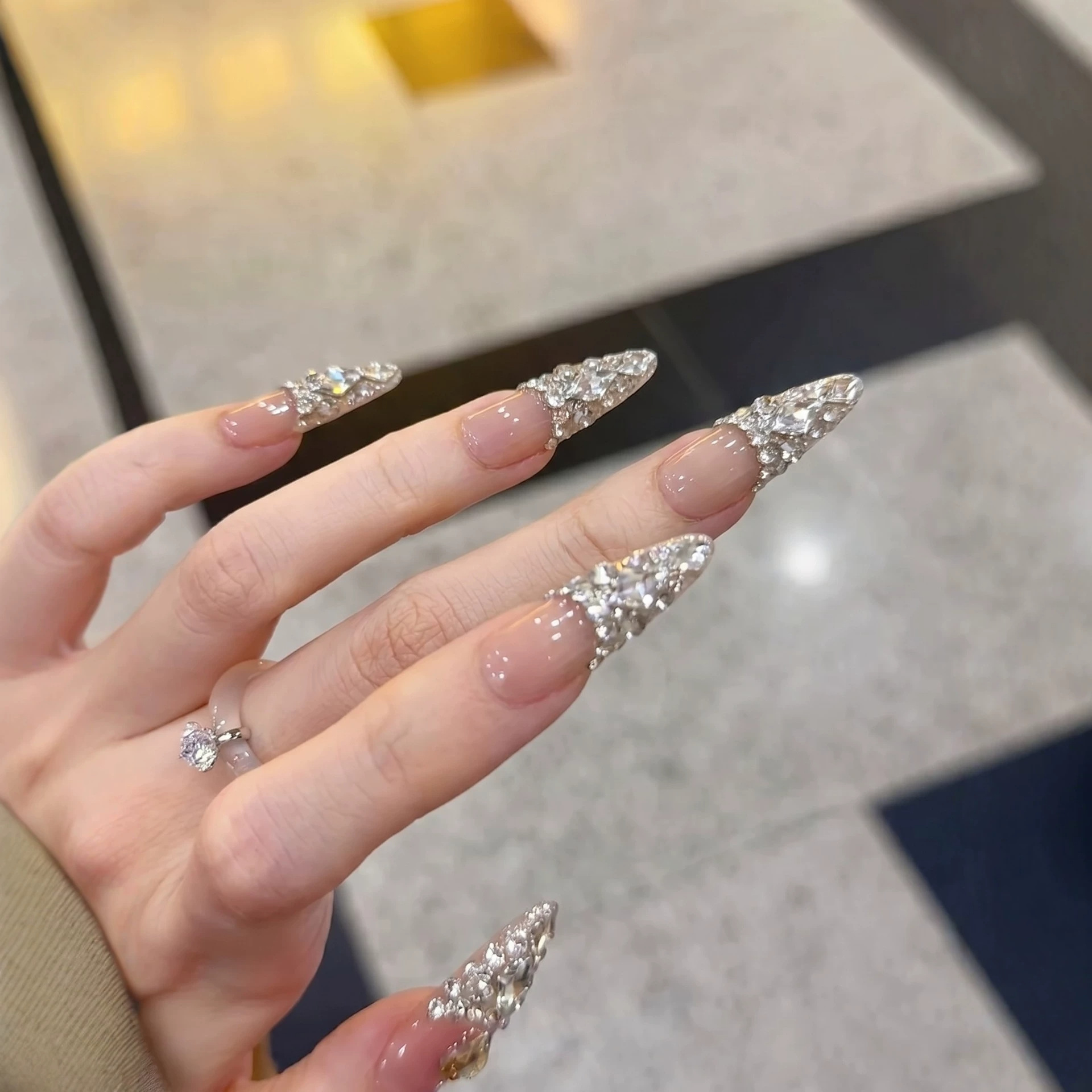 10개입, 반짝이는 장식이 들어간 웨딩 파티용 고급스러 - Nail Art Press On 리뷰 및 가격